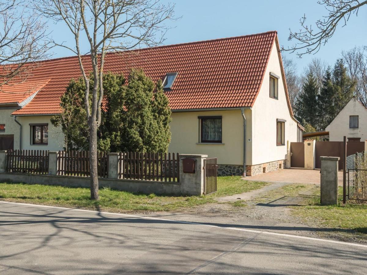 Alluring Holiday Home In Meisdorf With Garden Eksteriør bilde